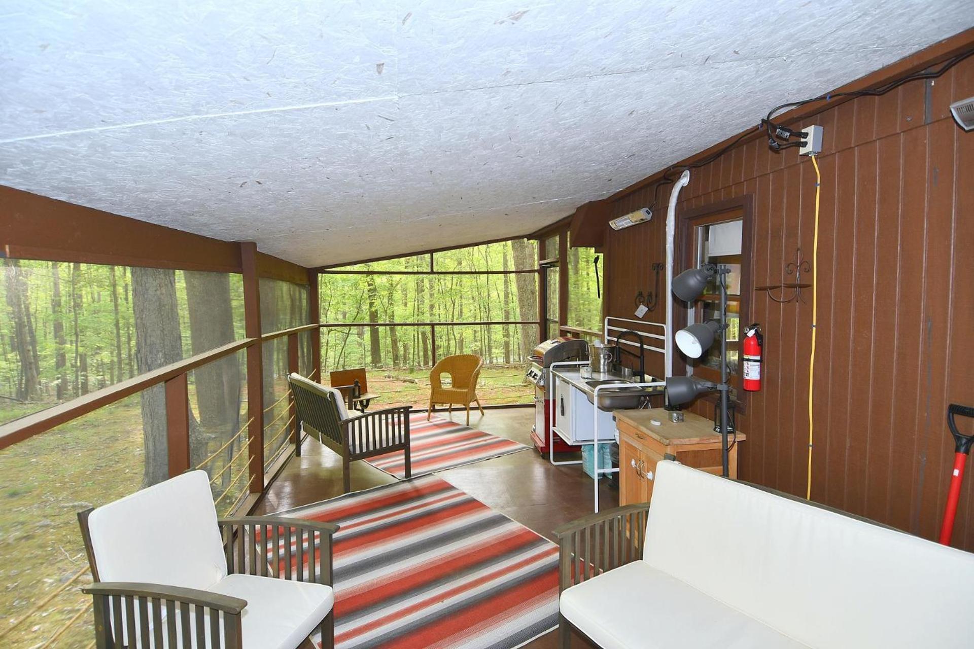River Walk Cottage - Hot Tub - Pet Friendly - Swing - Screen Porch - River Access - Fire Pit - Wifi - Grill - Deck - King Bed Great Cacapon Екстер'єр фото